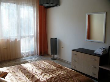 Vip Apartments - Lyuben Karavelov Street Sofia Bagian luar foto